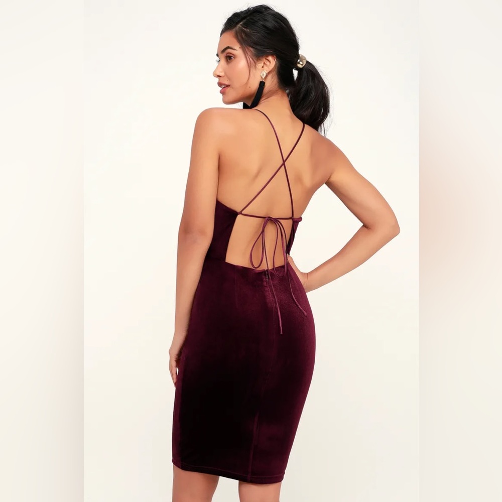 Lulus Karmin Burgundy Velvet Lace-Up Bodycon Dress
